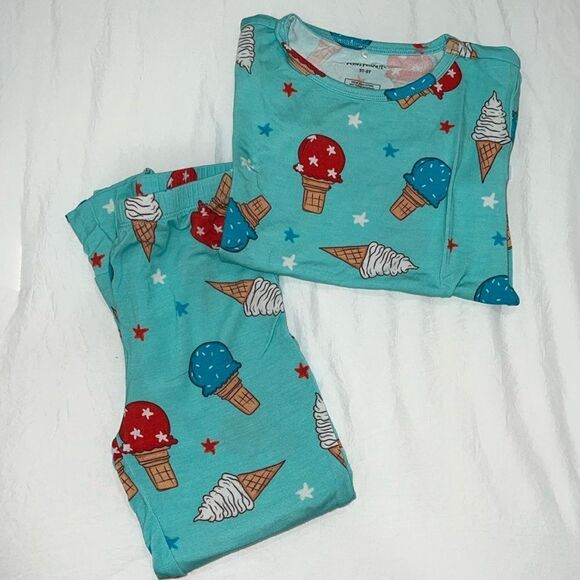 POSH PEANUT CLASSIC PAJAMA SET  5T-6T - Picture 1 of 5